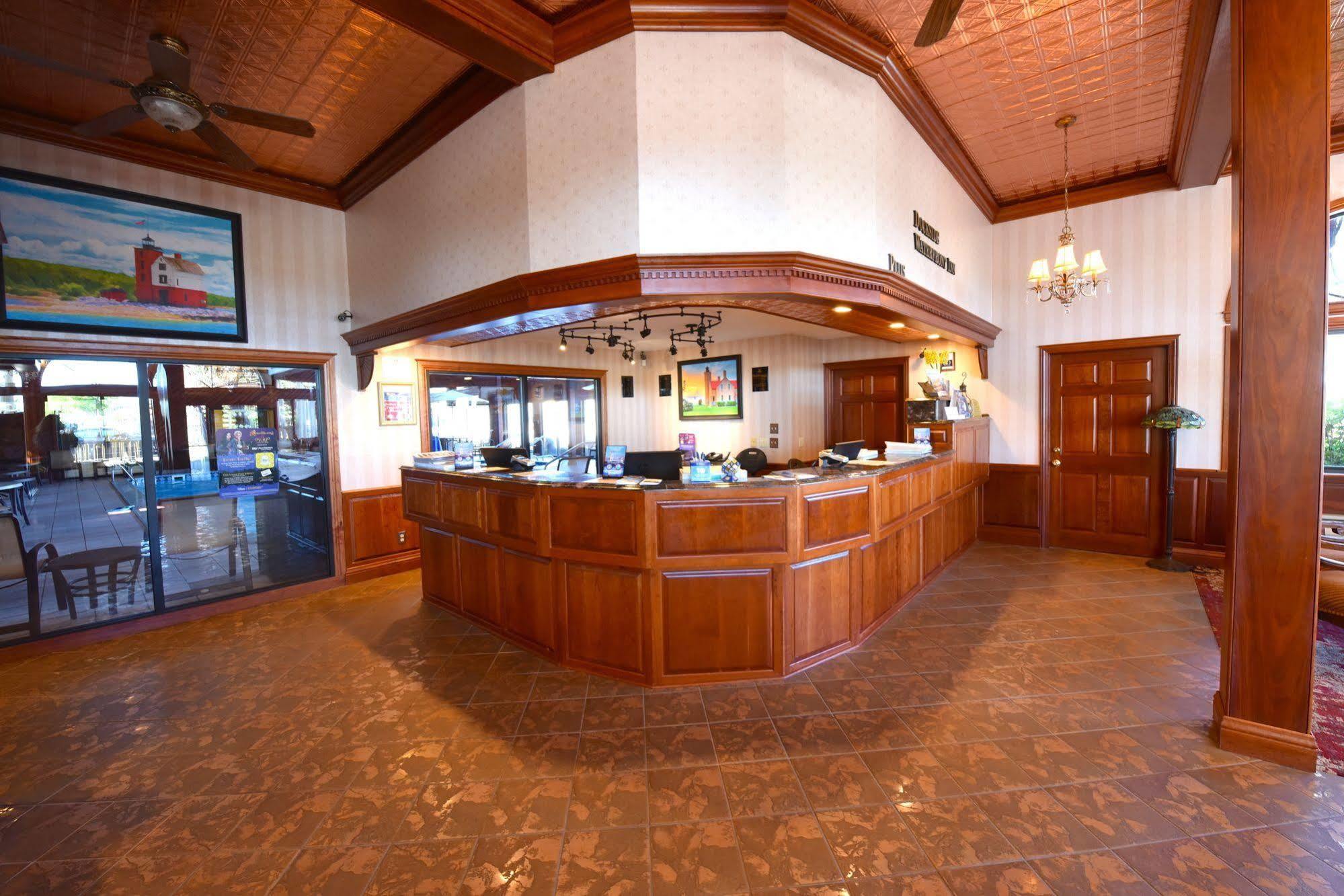 Best Western Plus Dockside Waterfront Inn Mackinaw City Exterior foto